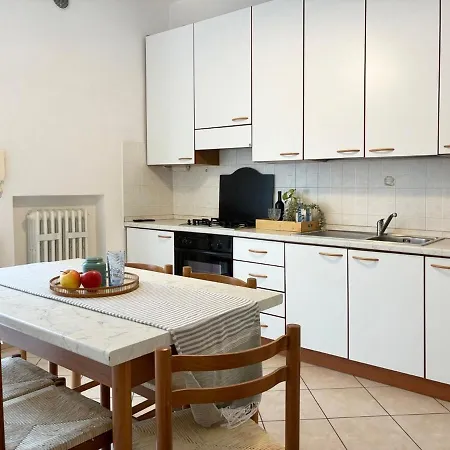 Holihome Nepa 2 Apartment *